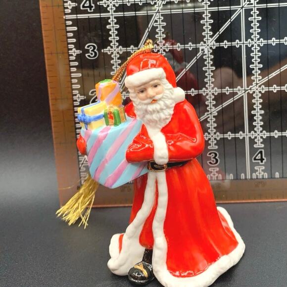 Belleek Santa Christmas Ornament Irish Porcelain Original Box - Picture 2 of 8